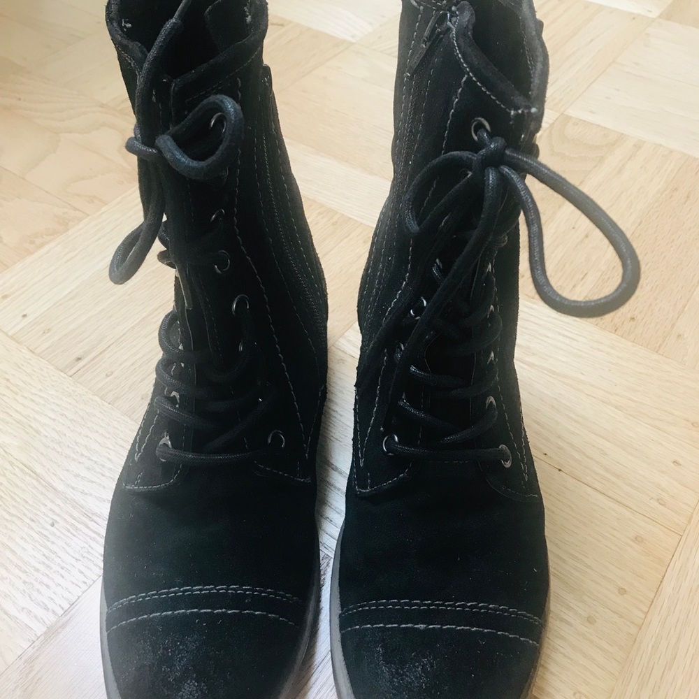 Black suede ROAN boots.size 7